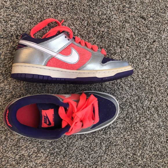 Nike Shoes - Picture 1 of 5